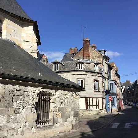 Appartement Medicis Avec Garage Honfleur Zewnętrze zdjęcie