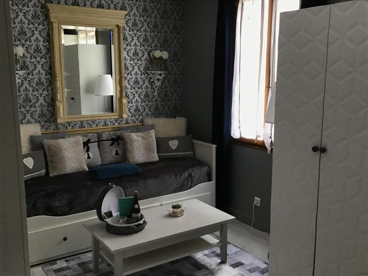 Appartement Medicis Avec Garage Honfleur Zewnętrze zdjęcie